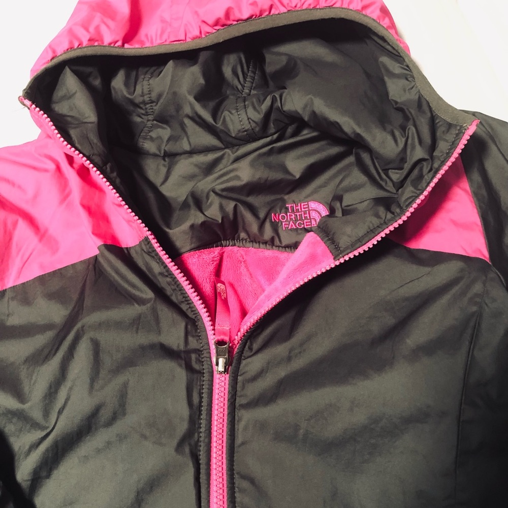 Two sided north face jacket - Picture 2 of 6